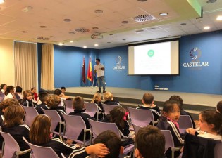 Conferencia New Castelar College